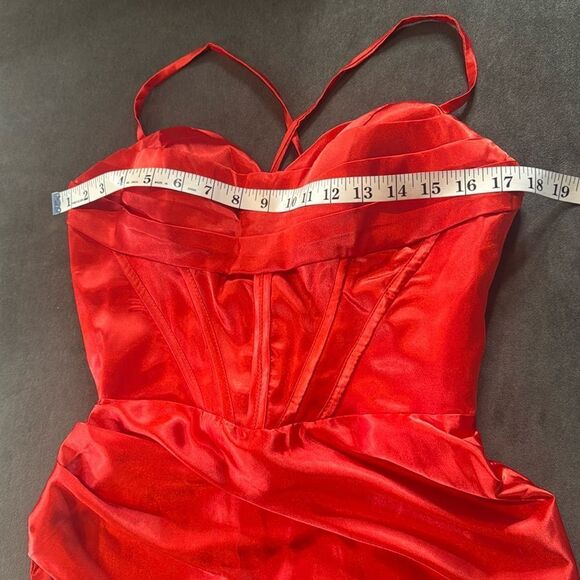 Red Satin Full Length Prom Party Formal Dress CrissCross Straps Leg Slit Size 8 - Picture 11 of 14